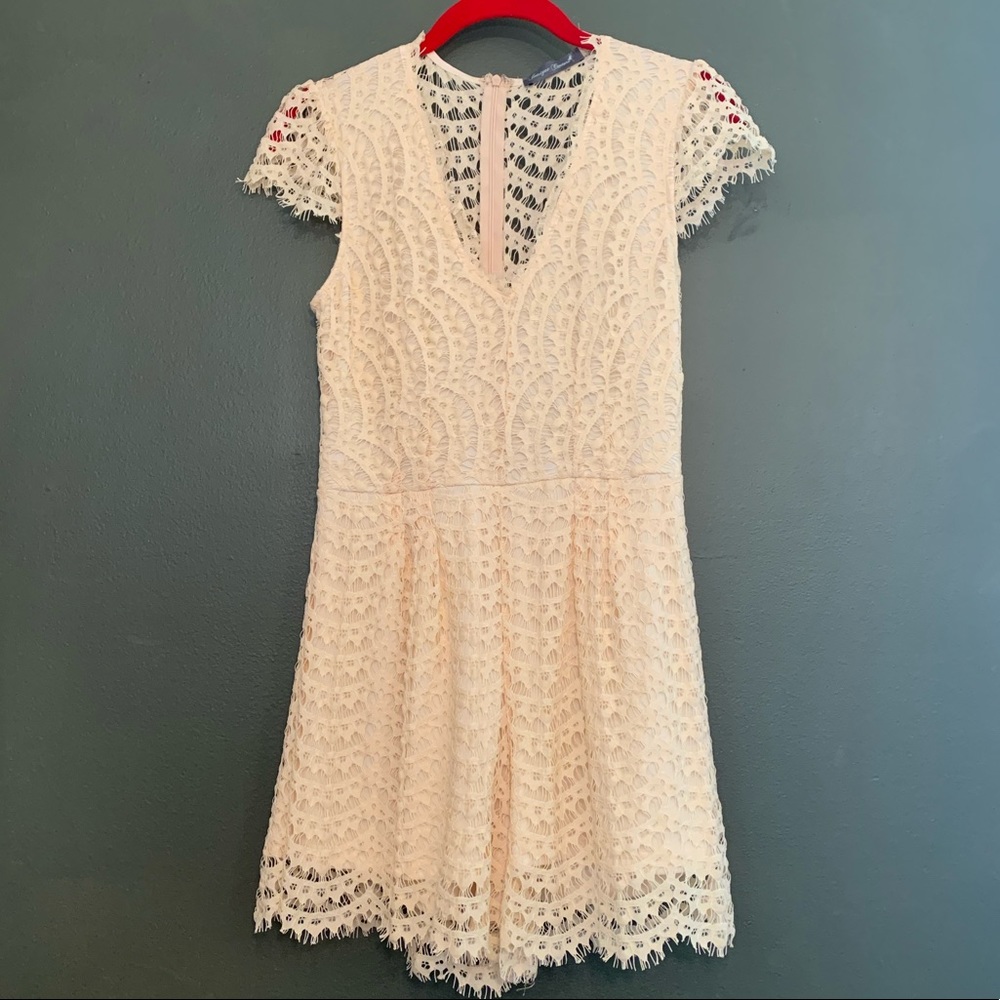 [Intrigue Couture]Cream Eyelet Romper - Size Small